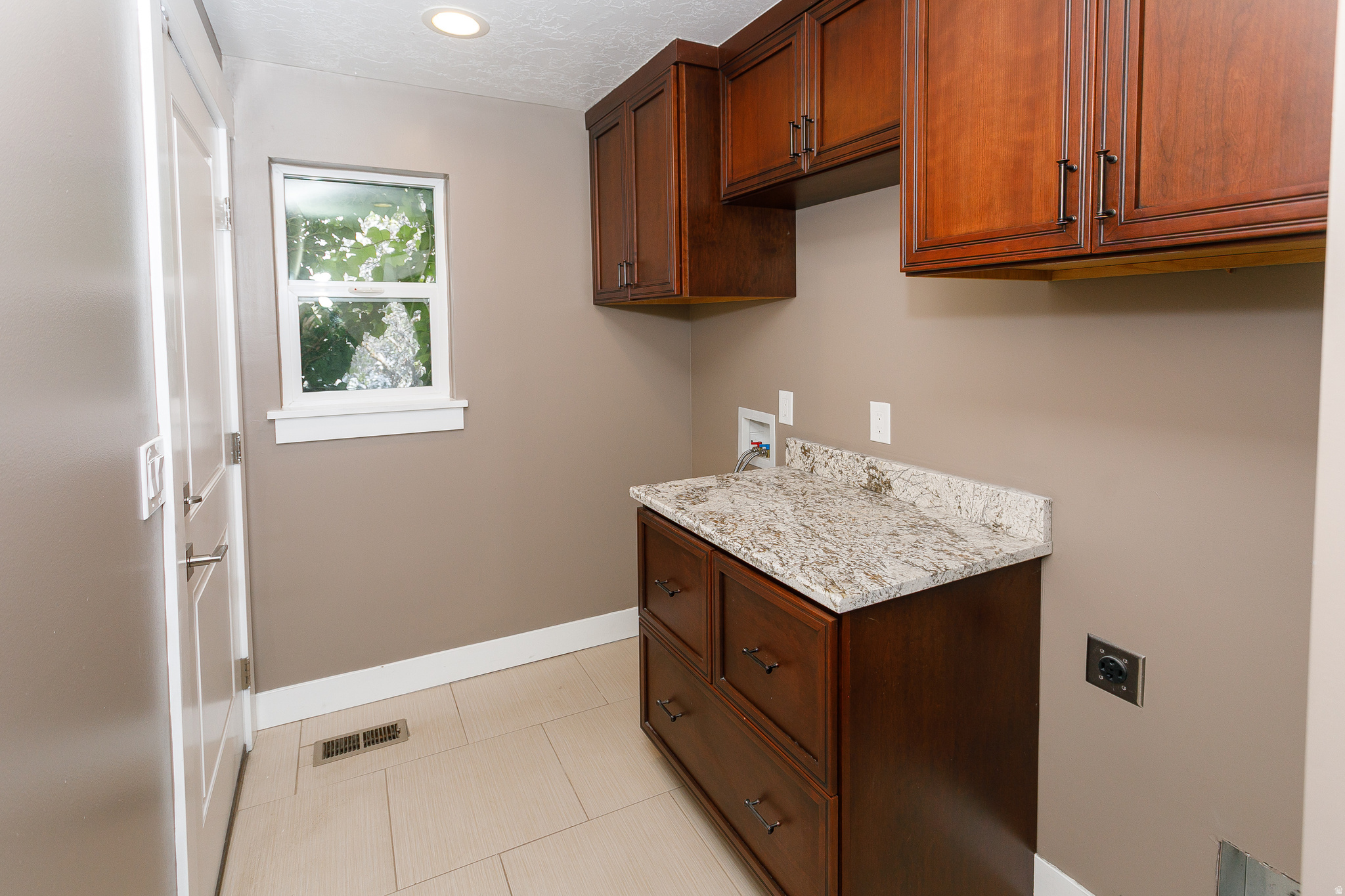 CANYON CREST PLAT NU - Residential