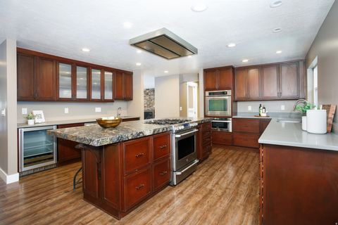 Tiny photo for 1349 MADERA DR, Bountiful, UT 84010 (MLS # 2153192)