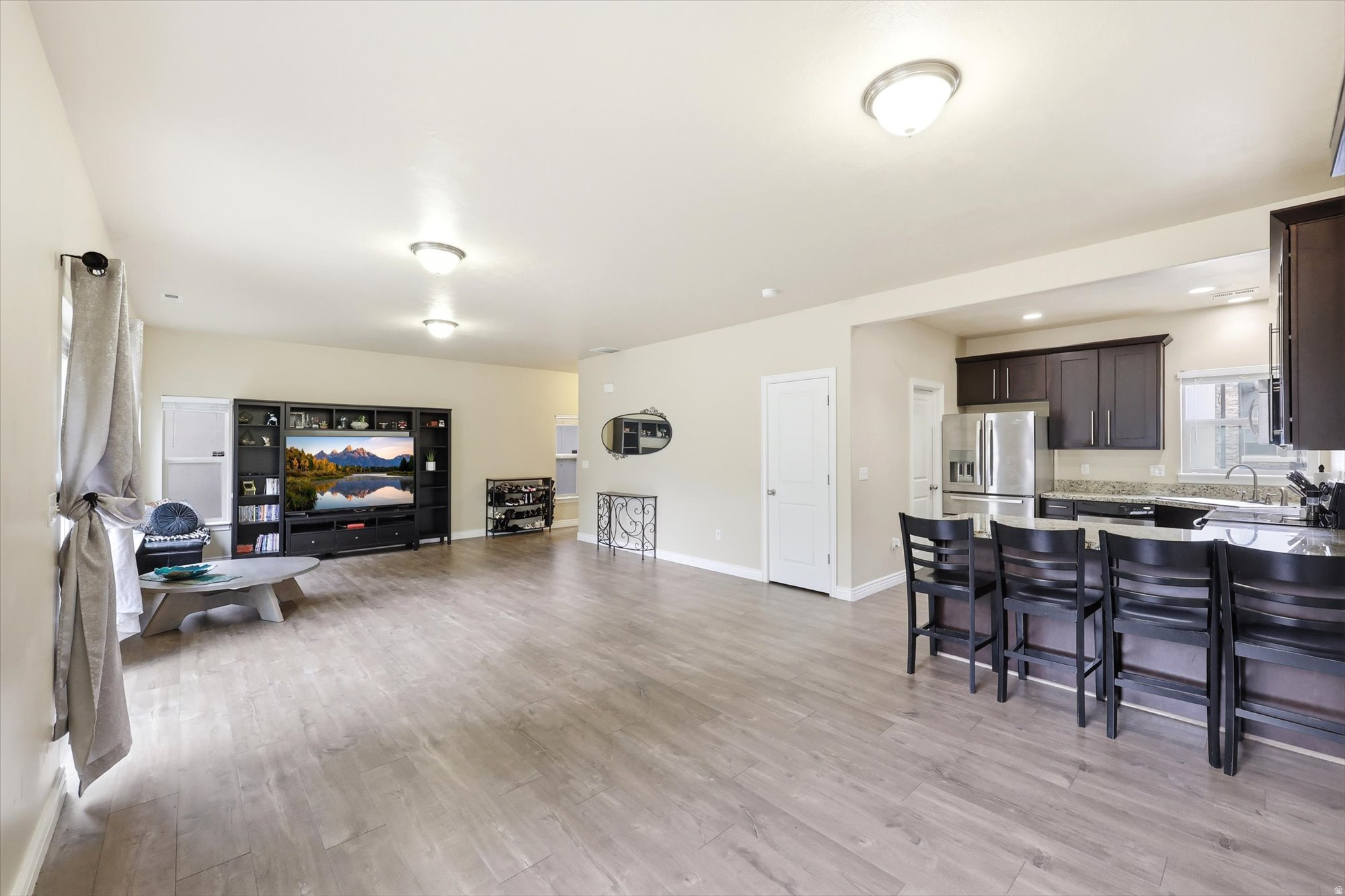 VALENTINE ESTATES - Residential