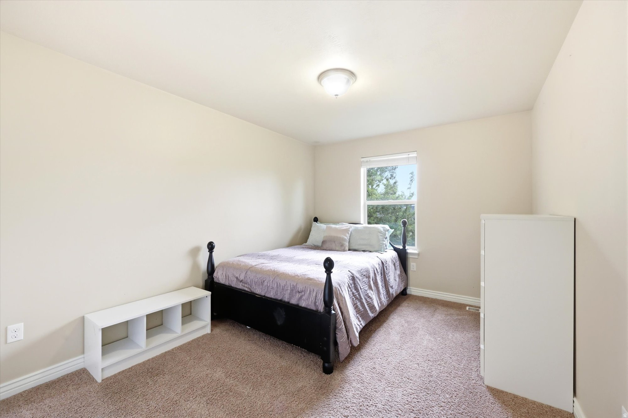 VALENTINE ESTATES - Residential