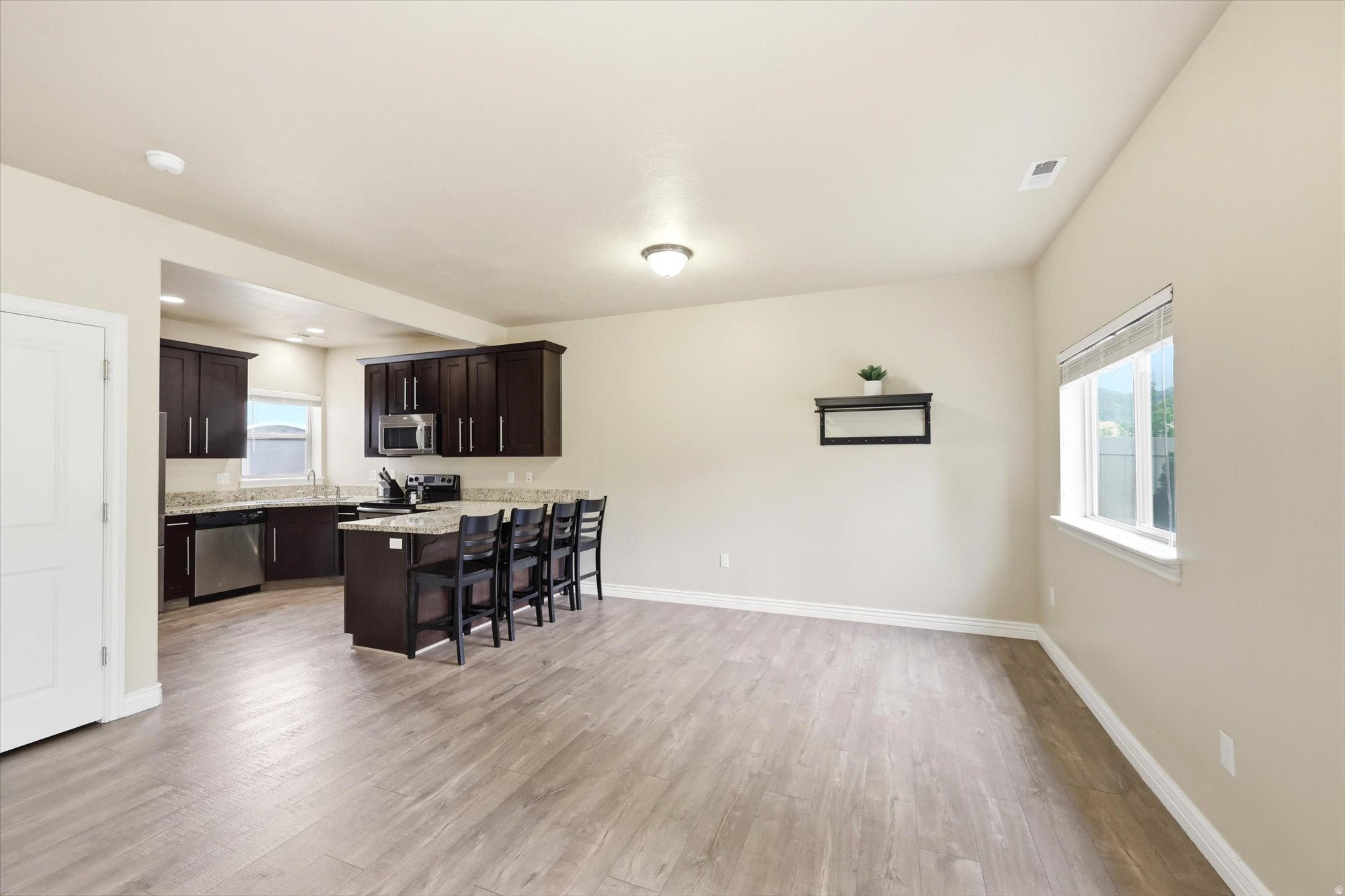 VALENTINE ESTATES - Residential