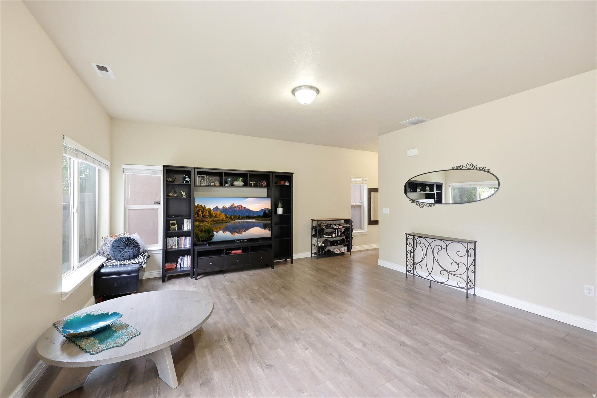 VALENTINE ESTATES - Residential