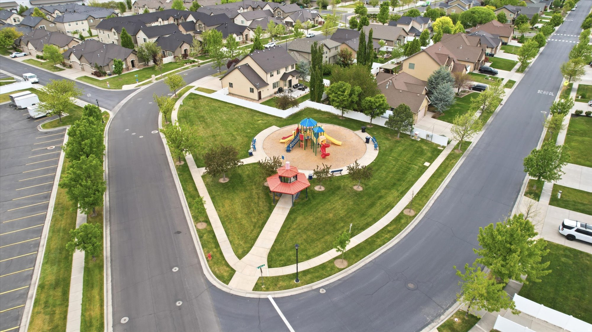 VALENTINE ESTATES - Residential