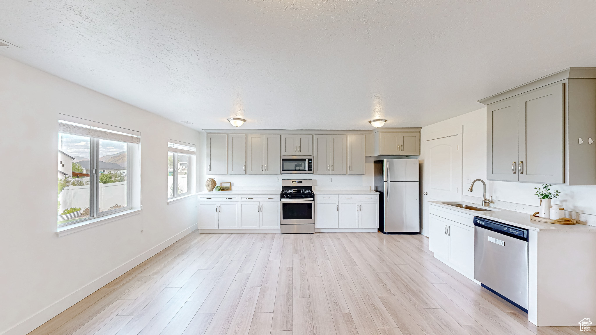 HARRISON - Residential
