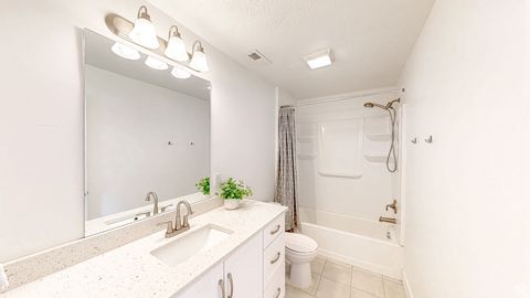 Tiny photo for 37 E MEADOW LARK LN, Elk Ridge, UT 84651 (MLS # 2106906)