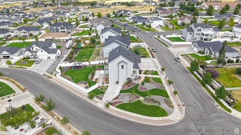 Tiny photo for 37 E MEADOW LARK LN, Elk Ridge, UT 84651 (MLS # 2106906)