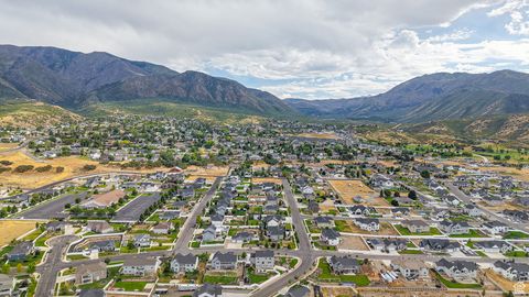 Tiny photo for 37 E MEADOW LARK LN, Elk Ridge, UT 84651 (MLS # 2106906)