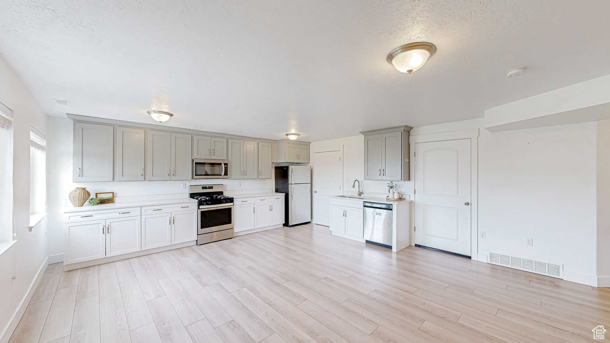 HARRISON - Residential