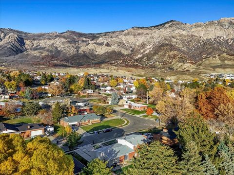 Tiny photo for 991 E 3150 N, North Ogden, UT 84414 (MLS # 2122526)