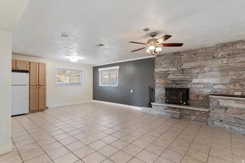 Tiny photo for 991 E 3150 N, North Ogden, UT 84414 (MLS # 2122526)