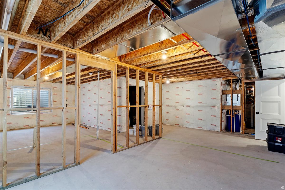 PHEASANT RUN - Residential