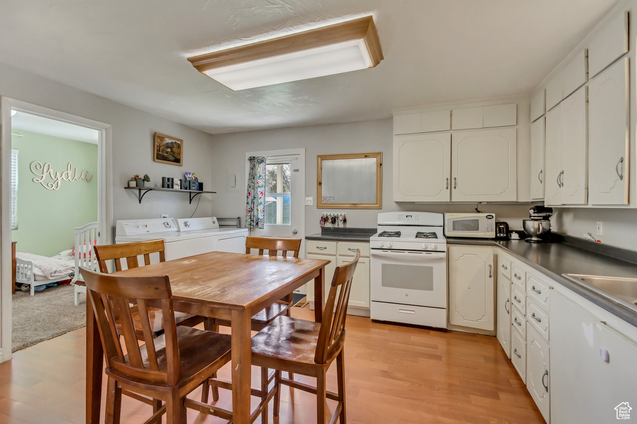 571 W 300, Payson, Utah image 5