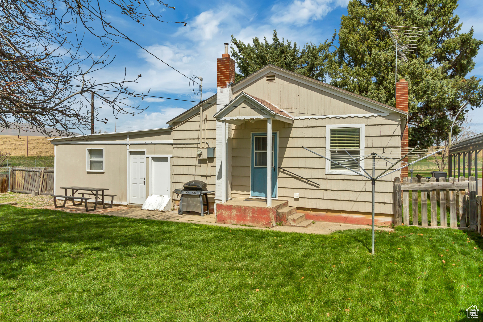 571 W 300, Payson, Utah image 10