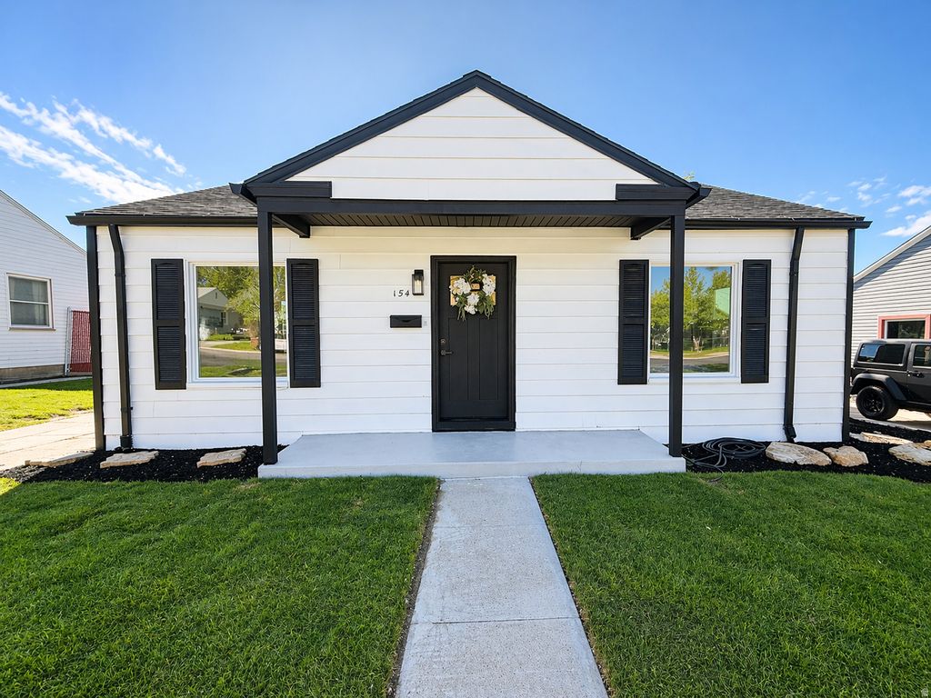 Photo of 154 S 6TH ST, Tooele, UT 84074 (MLS # 2153065)