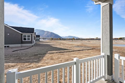 Tiny photo for 1026 S 3170 E #220, Spanish Fork, UT 84660 (MLS # 2120822)