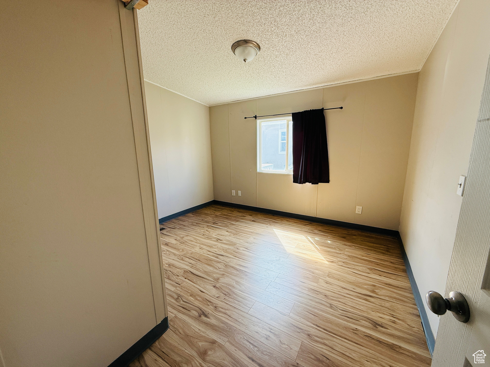 OVERPASS POINT MHC - Residential