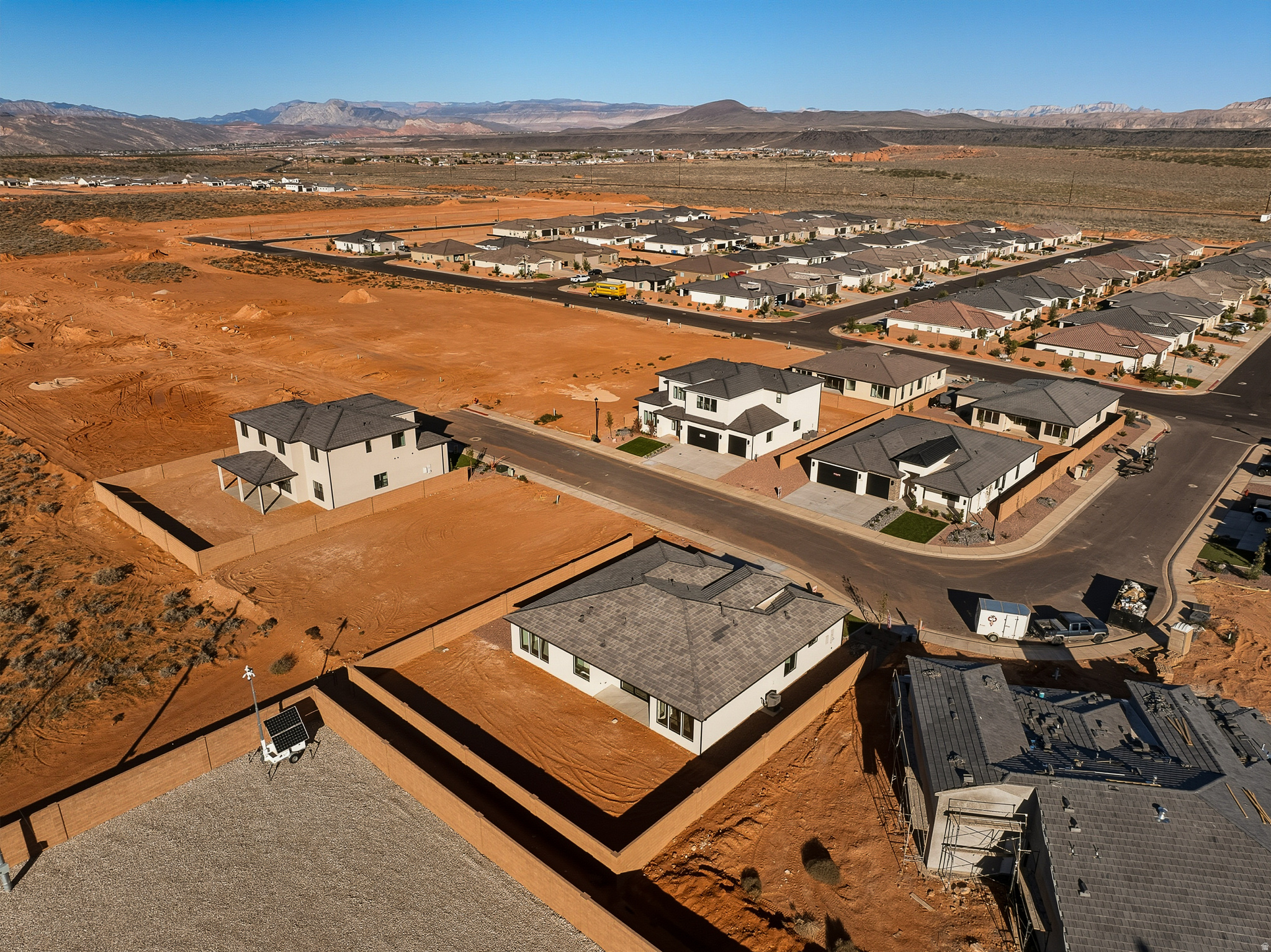 SAND POINT - Residential