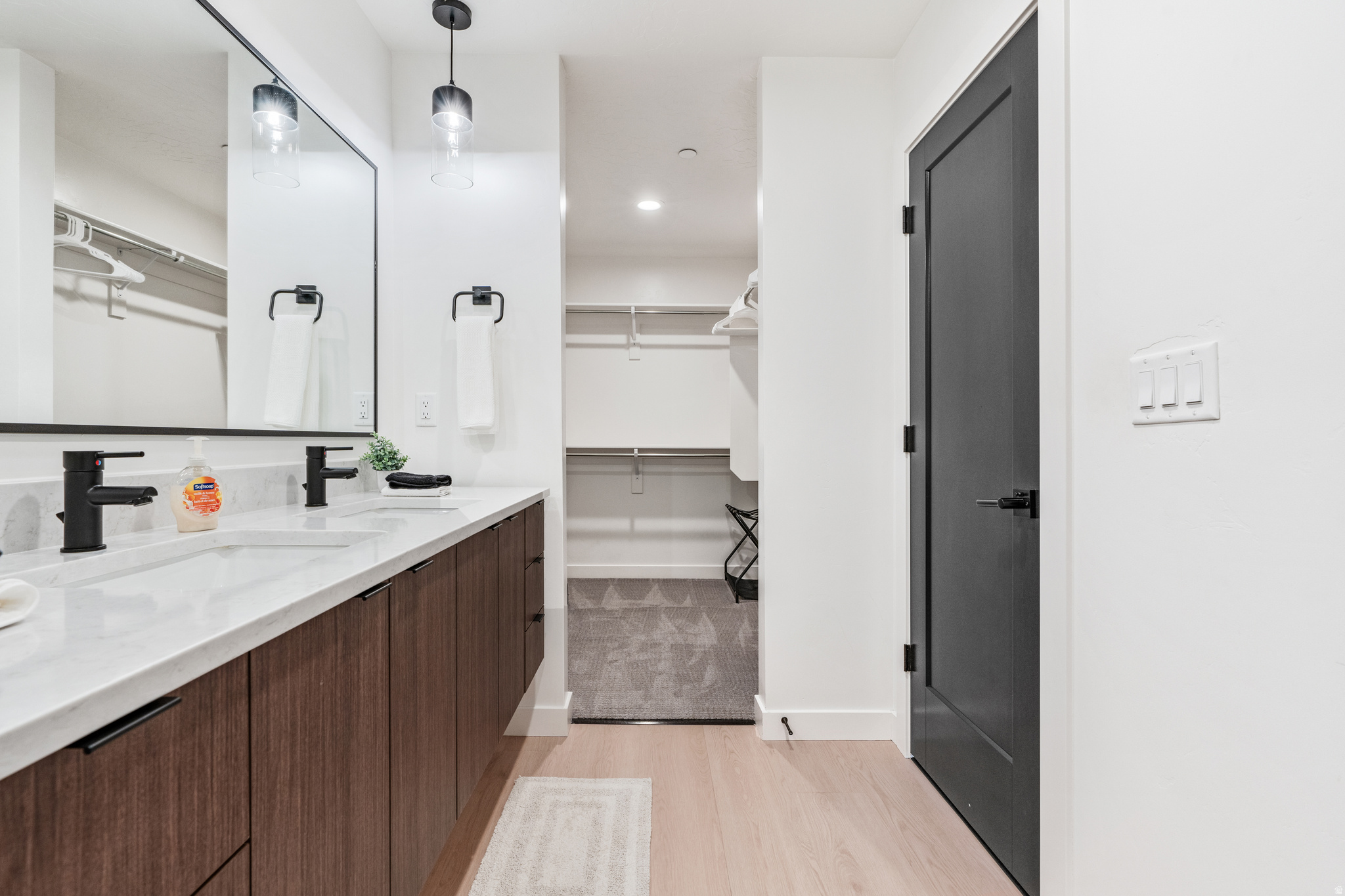 THE ABBIE - Residential