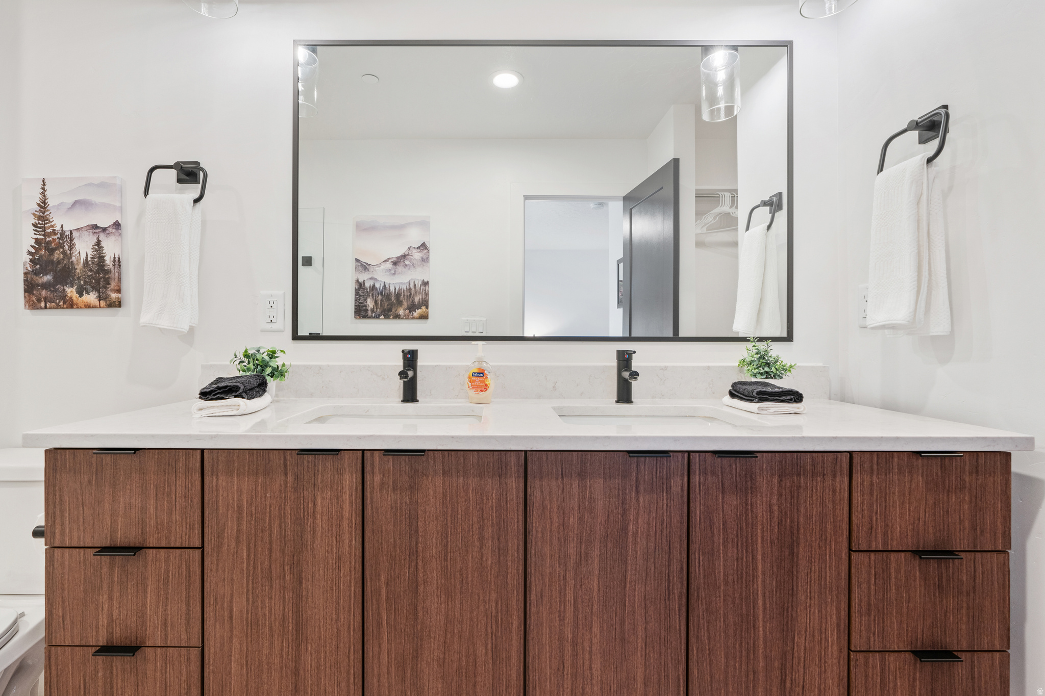 THE ABBIE - Residential