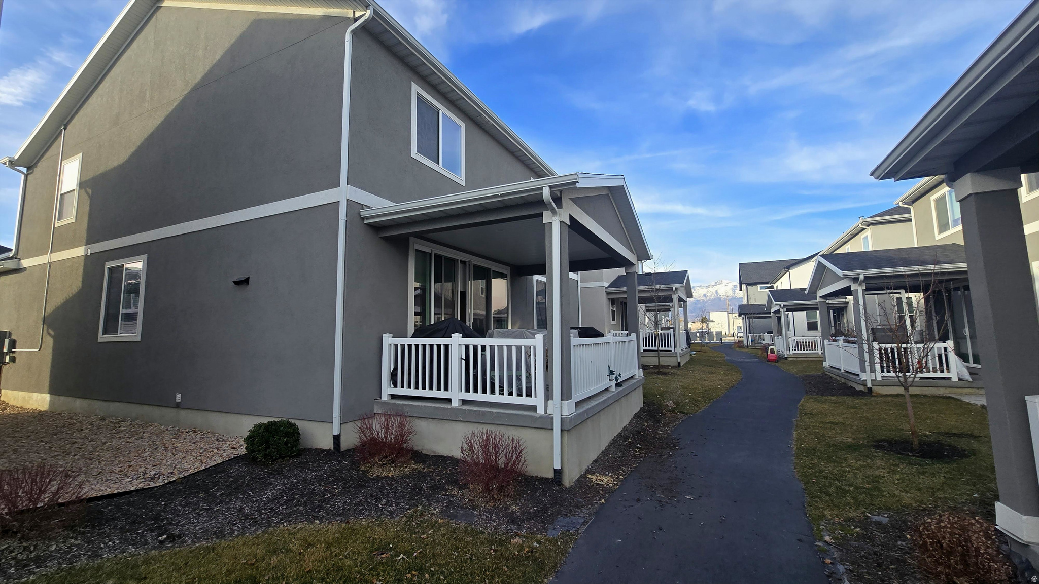 HIDDEN SPRINGS - Residential