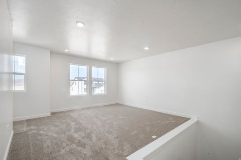 Tiny photo for 2158 E GRANITE LN, Eagle Mountain, UT 84005 (MLS # 2150375)