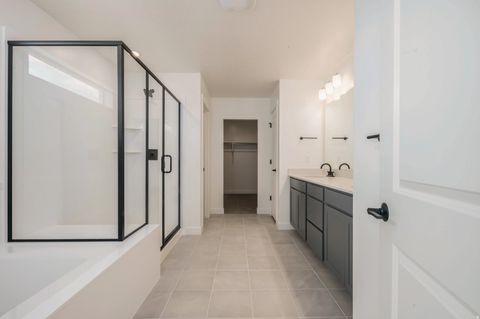 Tiny photo for 2158 E GRANITE LN, Eagle Mountain, UT 84005 (MLS # 2150375)