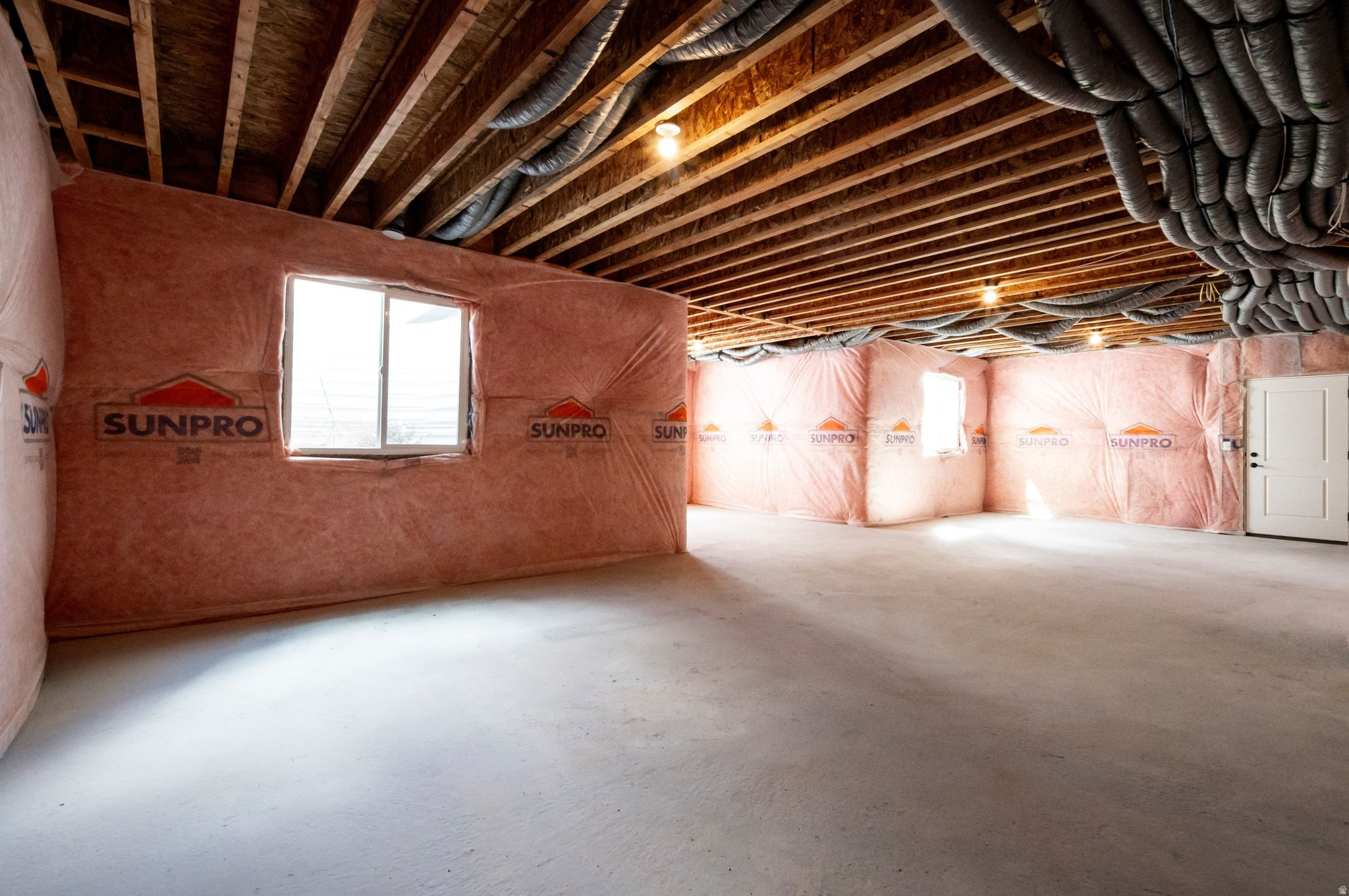 THE ESTATES AT SUNSET FLATS - Residential