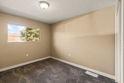 Tiny photo for 790 W 800 S, Richfield, UT 84701 (MLS # 2143398)