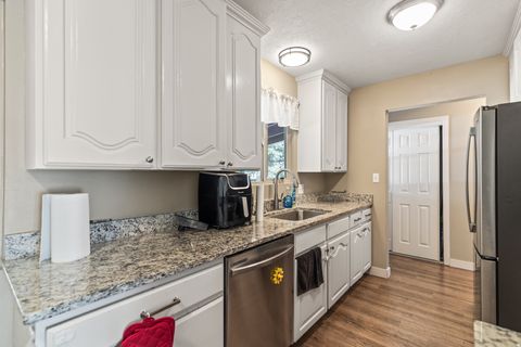 Tiny photo for 790 W 800 S, Richfield, UT 84701 (MLS # 2143398)