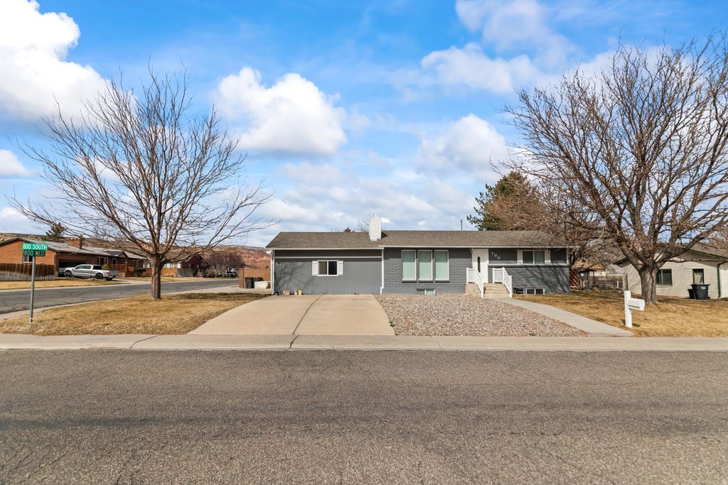 Photo of 790 W 800 S, Richfield, UT 84701 (MLS # 2143398)