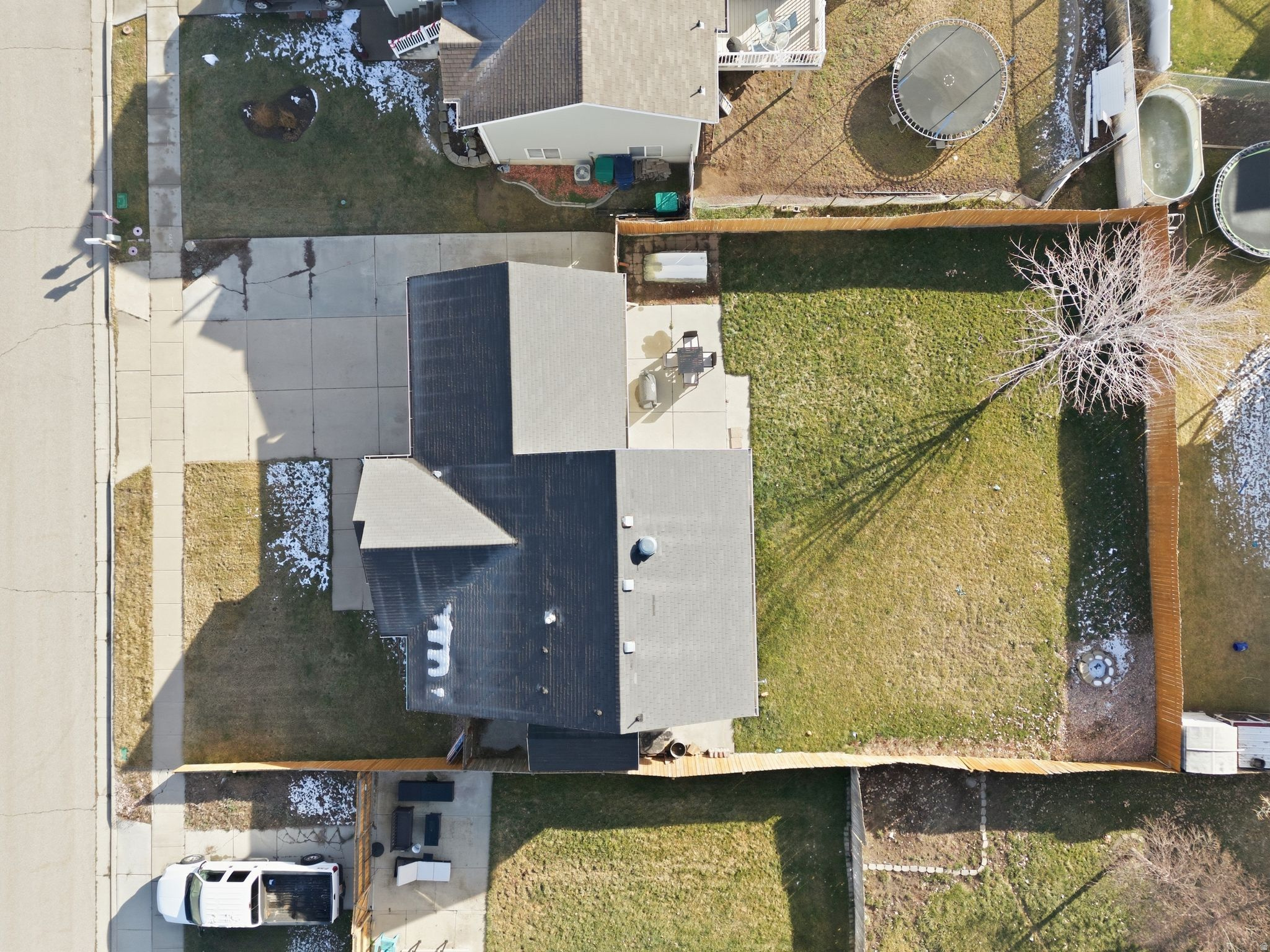 ROYAL MEADOWS - Residential