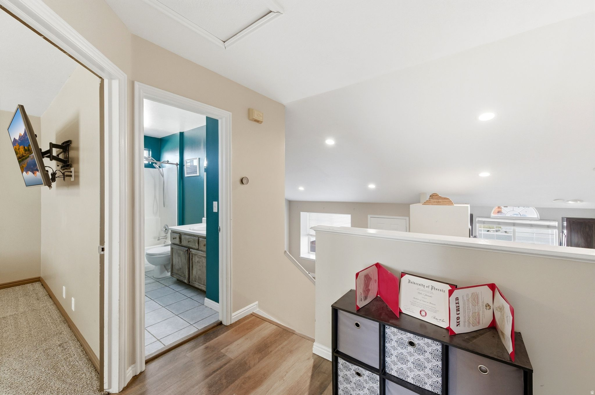 ROYAL MEADOWS - Residential