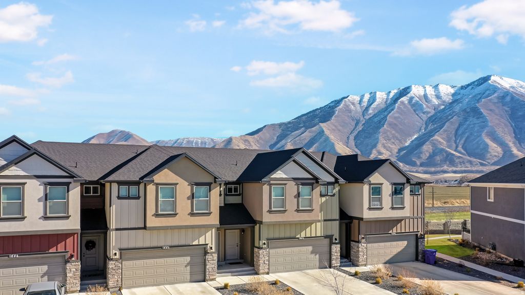 Photo of 638 N OLD DR, Spanish Fork, UT 84660 (MLS # 2133221)