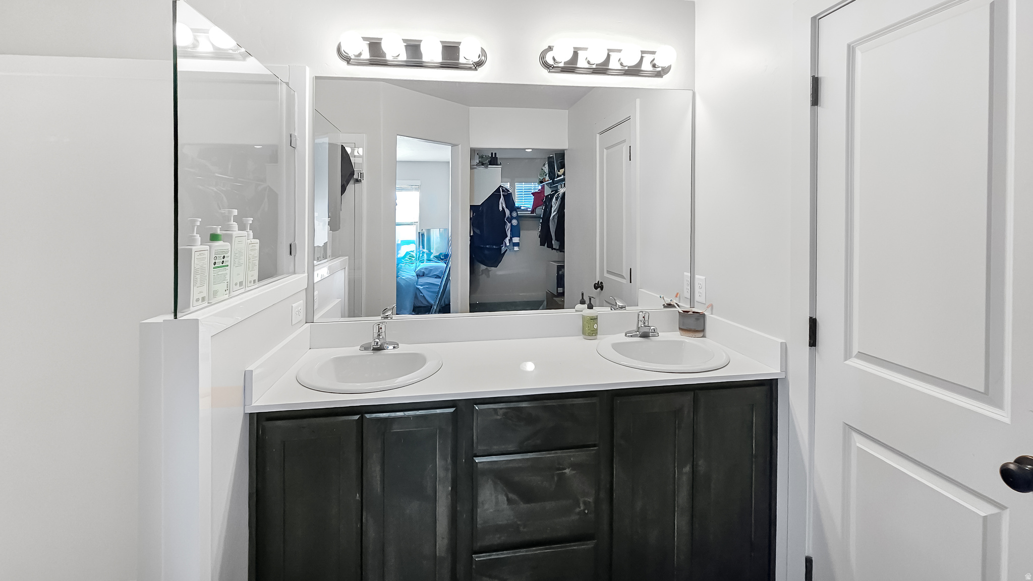 LEGACY FARMS - Residential