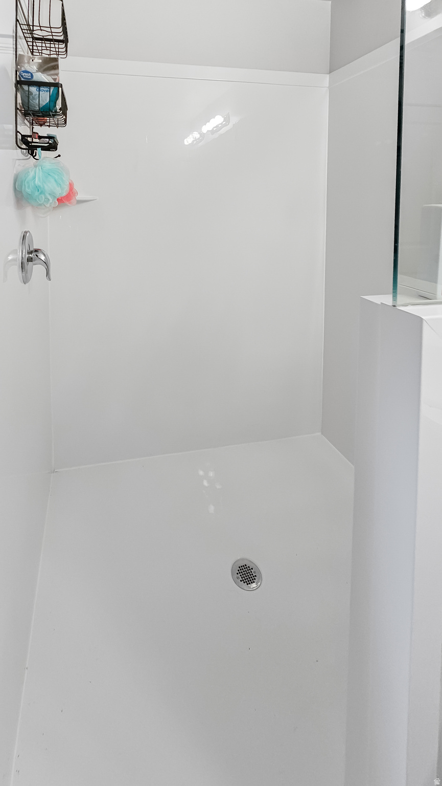 LEGACY FARMS - Residential