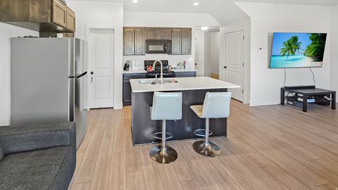 Tiny photo for 638 N OLD FORT DR, Spanish Fork, UT 84660 (MLS # 2133221)