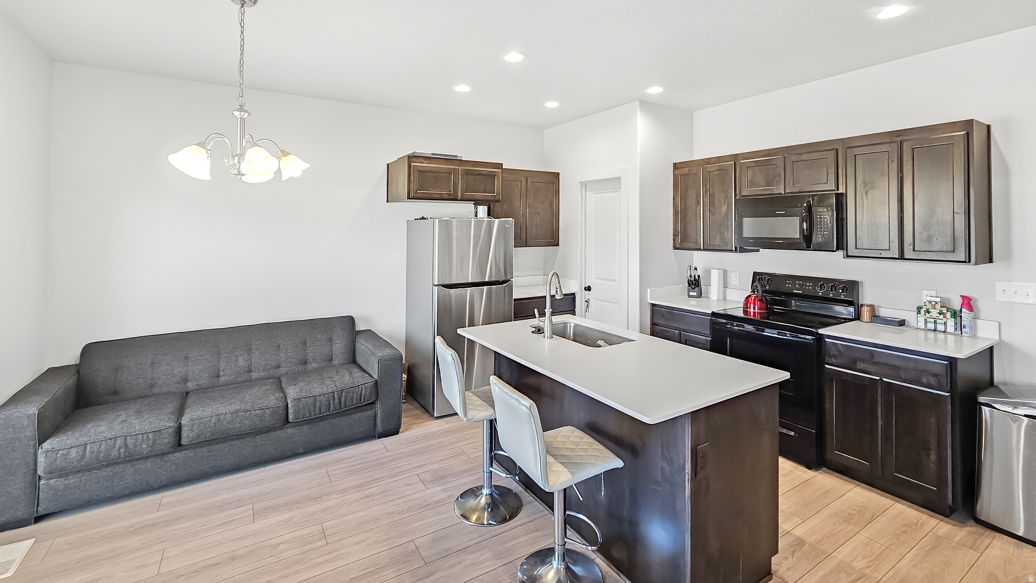 LEGACY FARMS - Residential