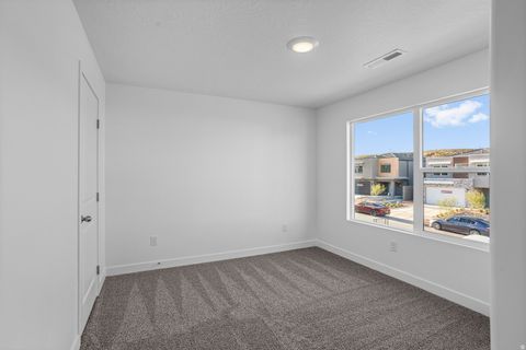 Tiny photo for 1487 S SINAWAVA DR #4144, Washington, UT 84780 (MLS # 2120665)