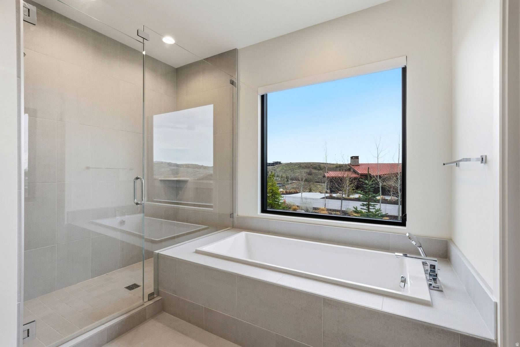 VILLAS AT PAINTED VALLEY - Residential