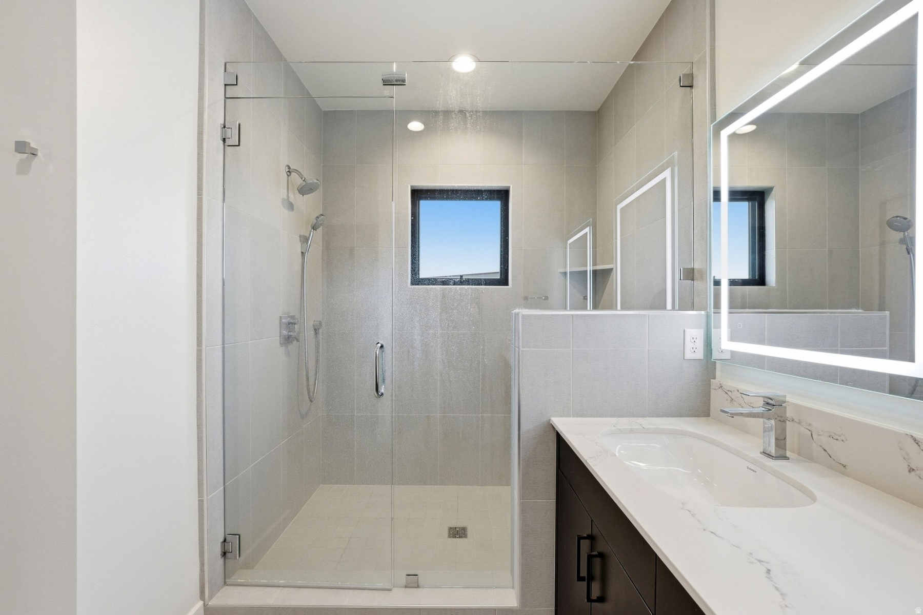 VILLAS AT PAINTED VALLEY - Residential