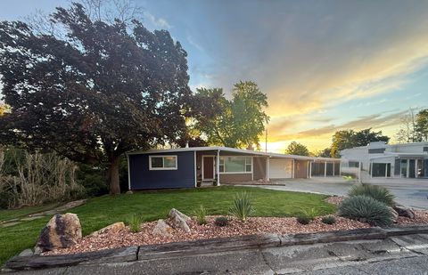 Photo of 4120 S 3340 E, Holladay, UT 84124 (MLS # 2156291)