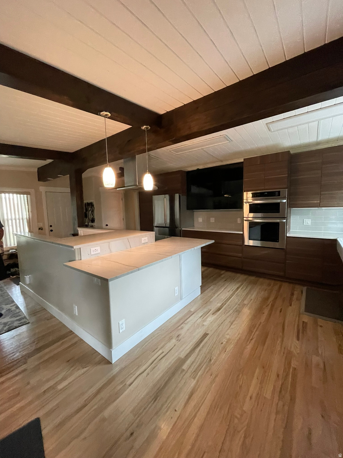 MAYWOOD HILLS - Residential