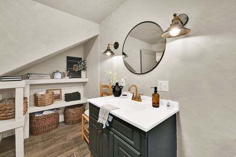 Tiny photo for 105 E COUNTRY CLUB DR S, South Ogden, UT 84405 (MLS # 2171161)