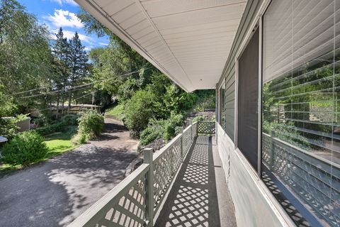 Tiny photo for 105 E COUNTRY CLUB DR S, South Ogden, UT 84405 (MLS # 2171161)