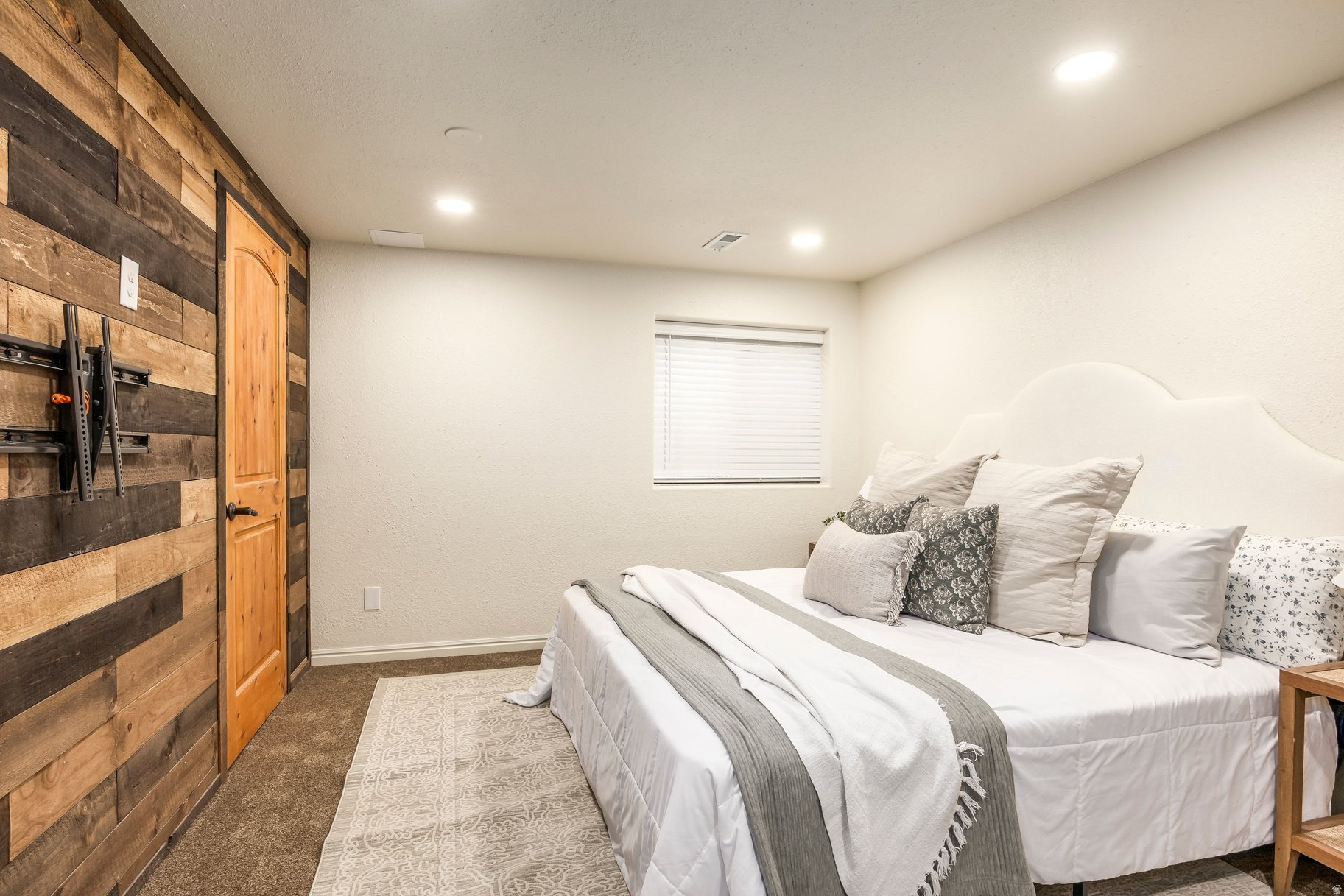 WILLOW BAY - Residential