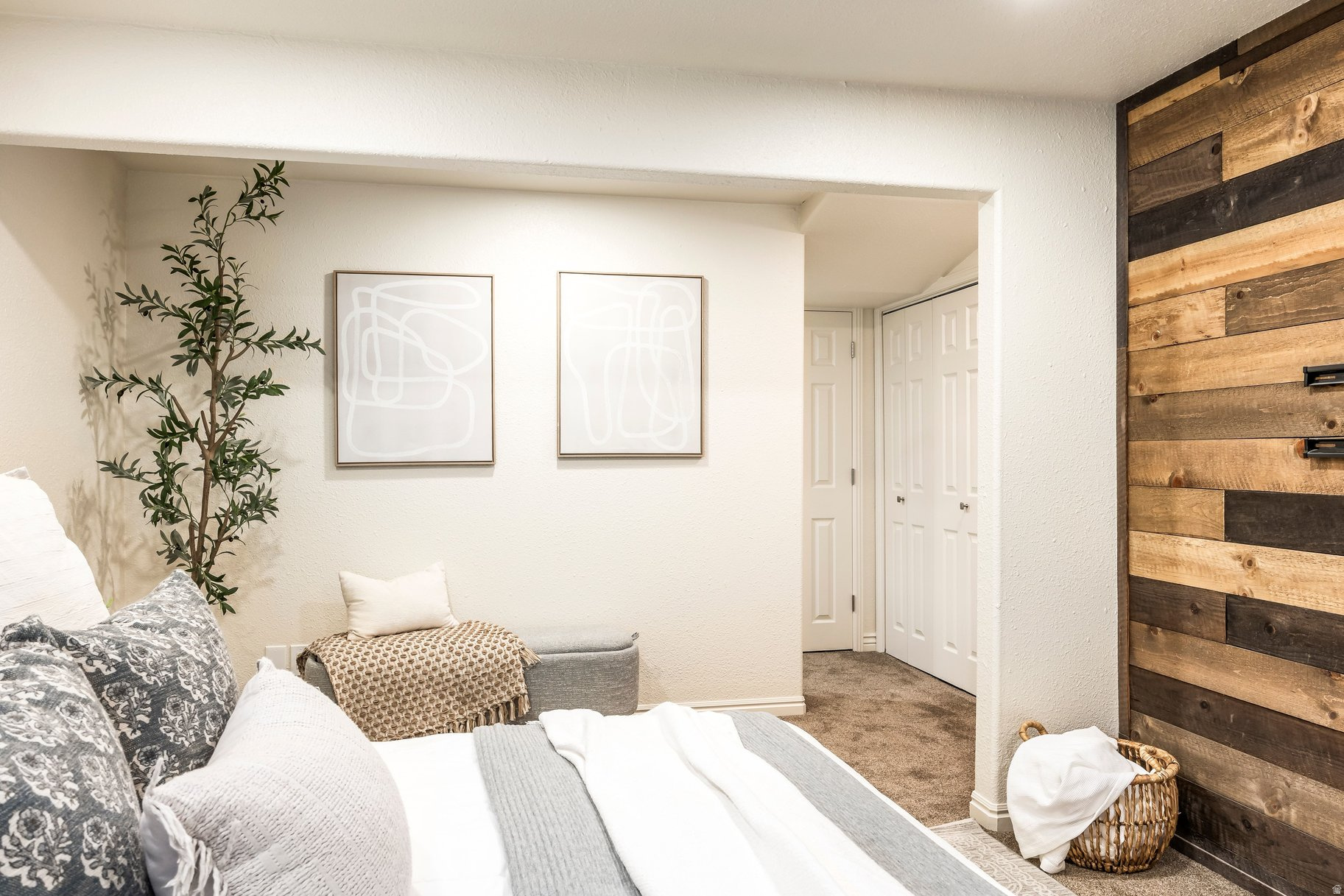 WILLOW BAY - Residential