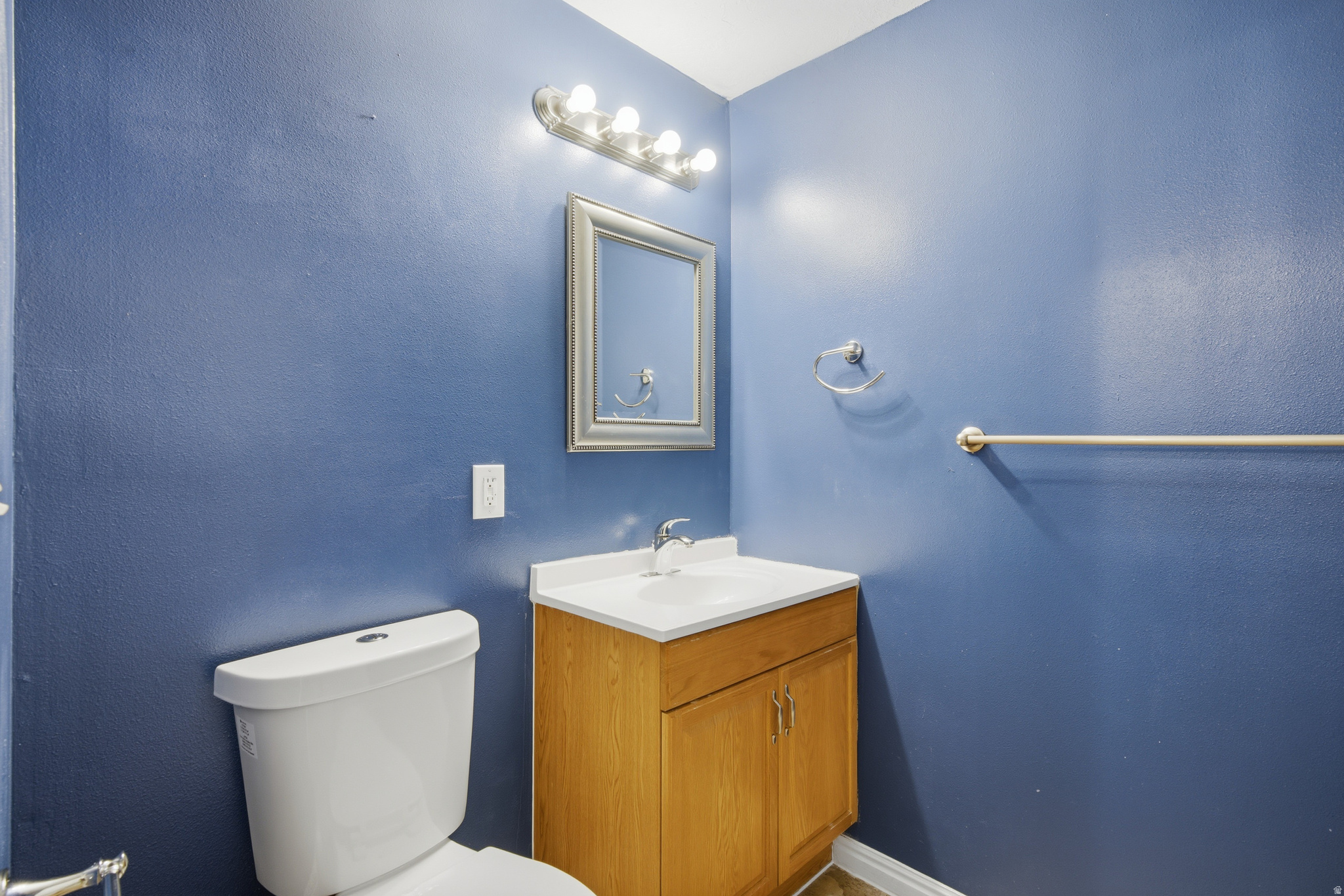 CRESCENT COURT - Residential