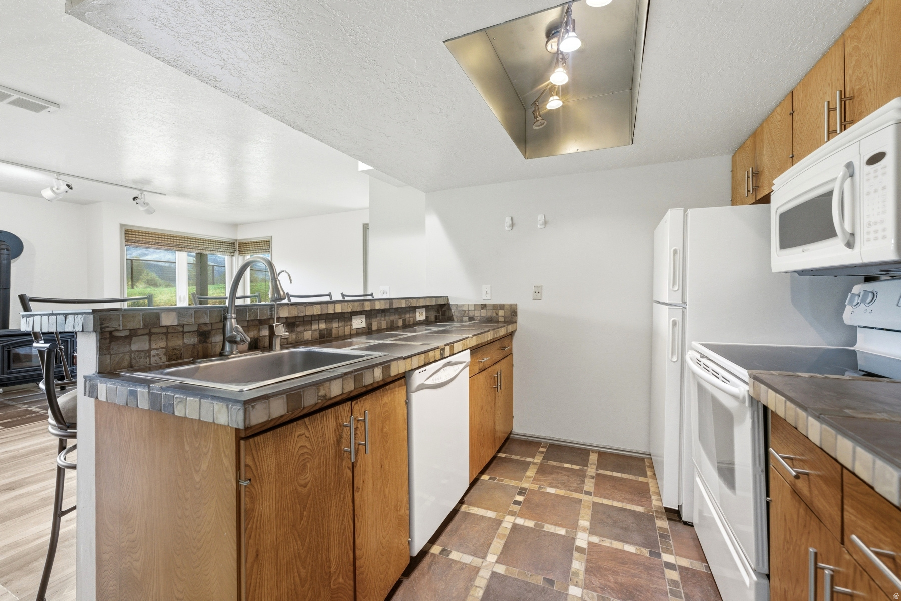 G T FLINDERS SUBDIVISION - Residential