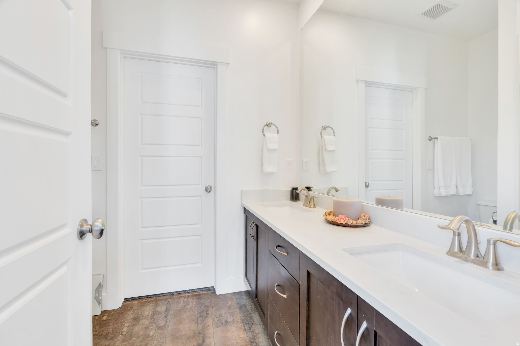 DAYBREAK - Residential