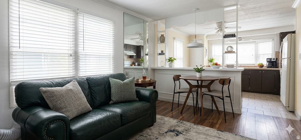 CHARMAN MANOR - Residential